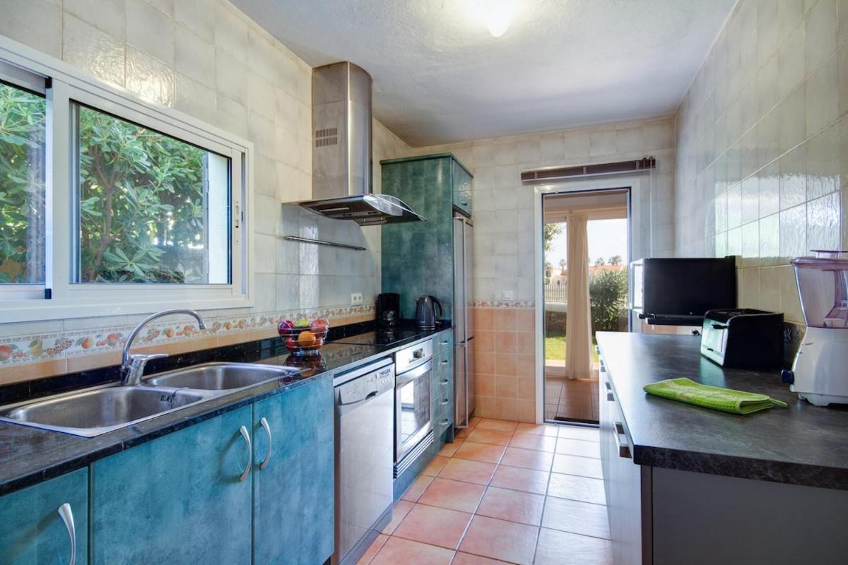 Villa Fiesta Cala'N Blanes  Eksteriør bilde